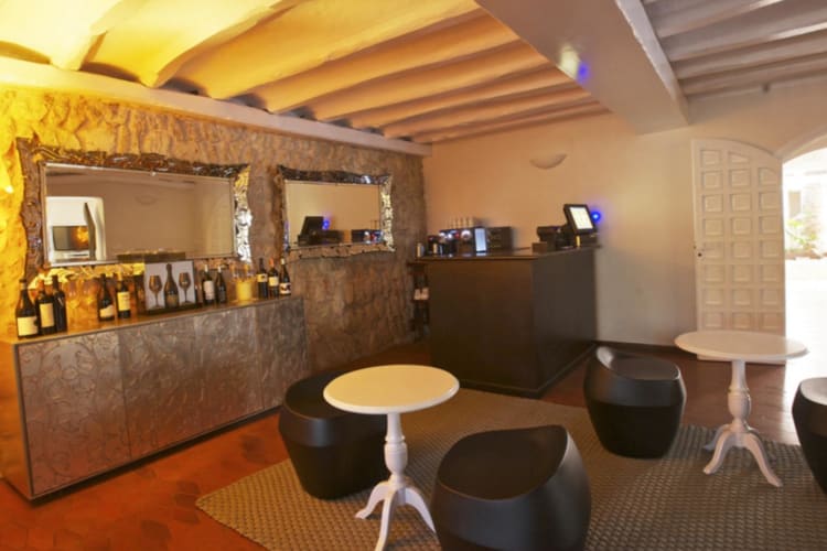 Bar area
